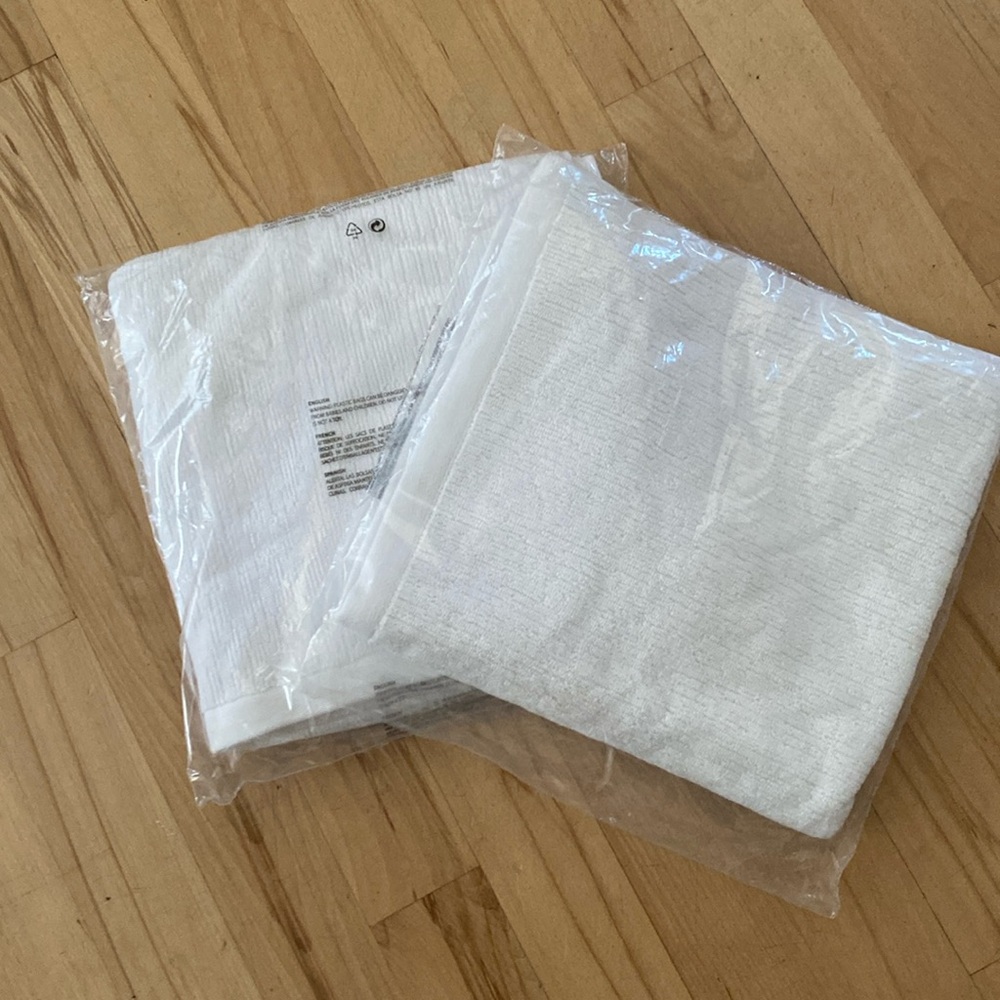 West Elm Organic Textured Bath Towels (2)